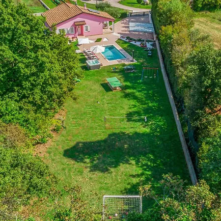 Prázdninový dům 3 Bedroom Gorgeous In