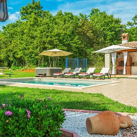 Prázdninový dům 3 Bedroom Gorgeous In