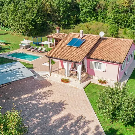 Prázdninový dům 3 Bedroom Gorgeous In *