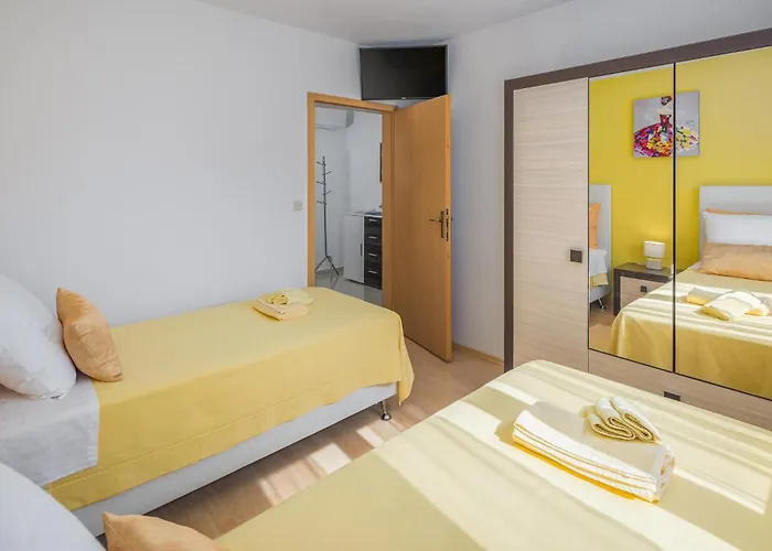 3 Bedroom Gorgeous In *